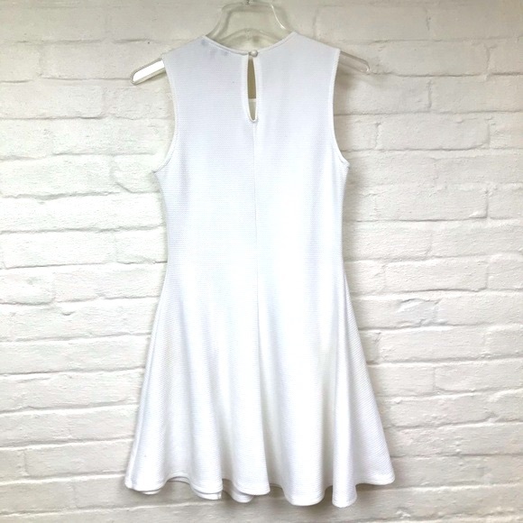 SALE💕 NWOT BLVD white bodycon scuba skater dress S - Picture 3 of 6